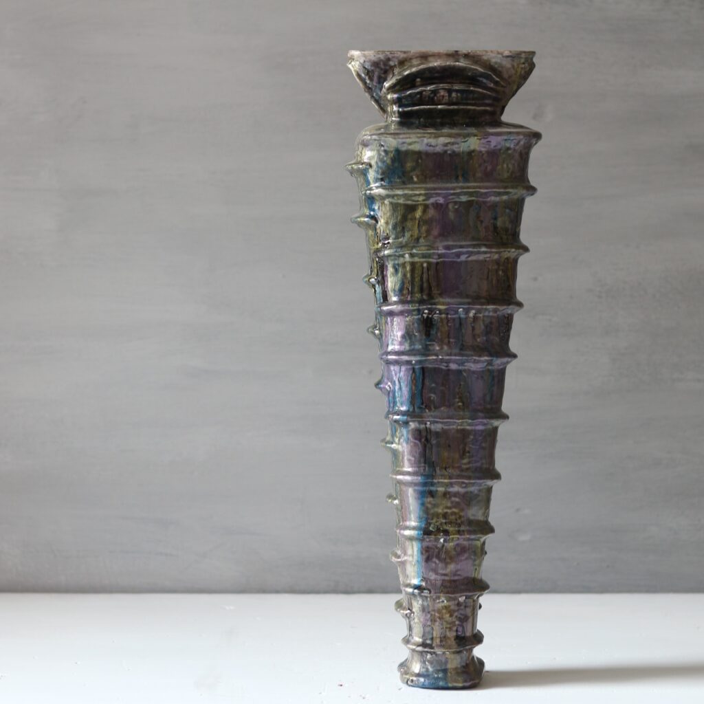 Elegance with Style – Sculptural Wedding Vase | One-of-a-Kind Textured Art Vase | Symbolic Couple Decor 