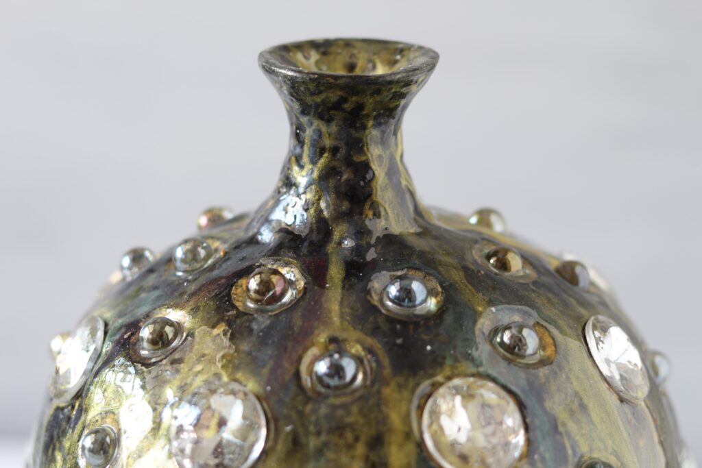 art vase kind heart .JPG5