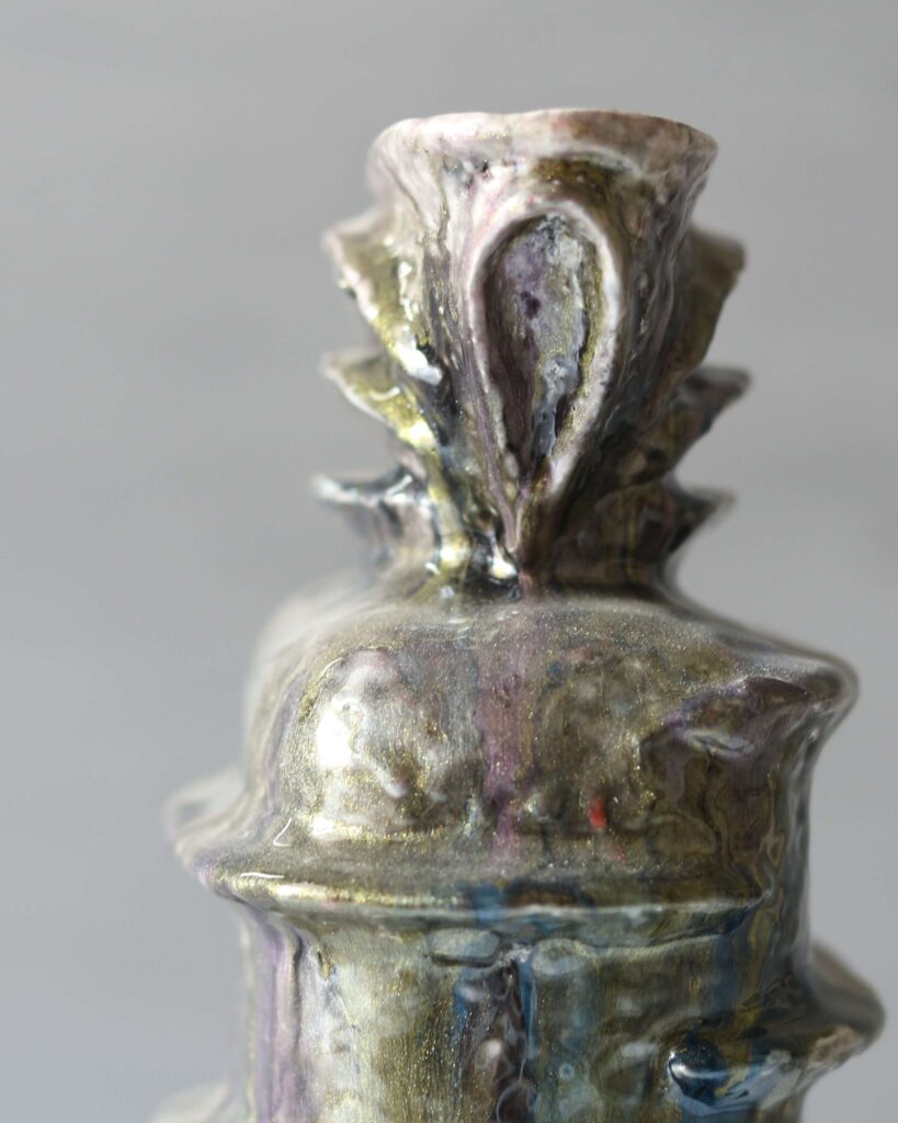 blue vase 11