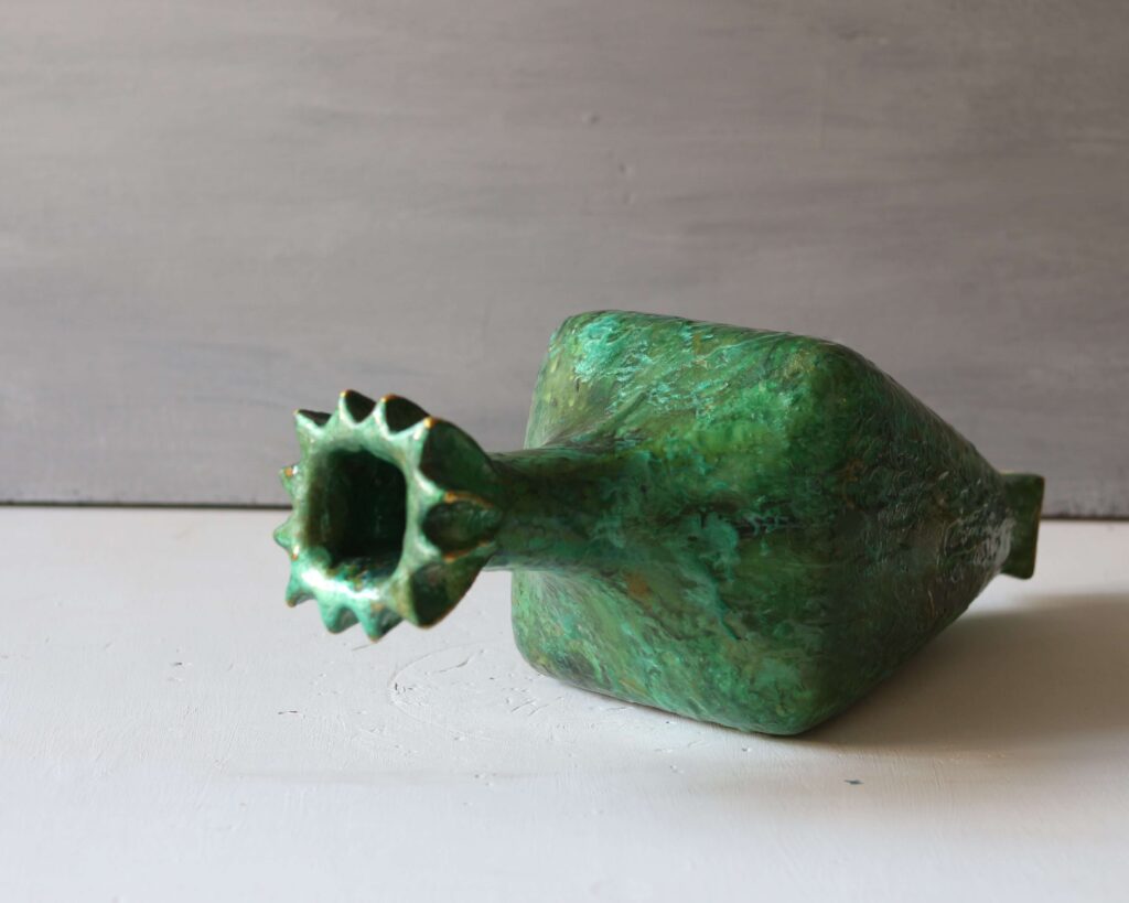 green vases 2